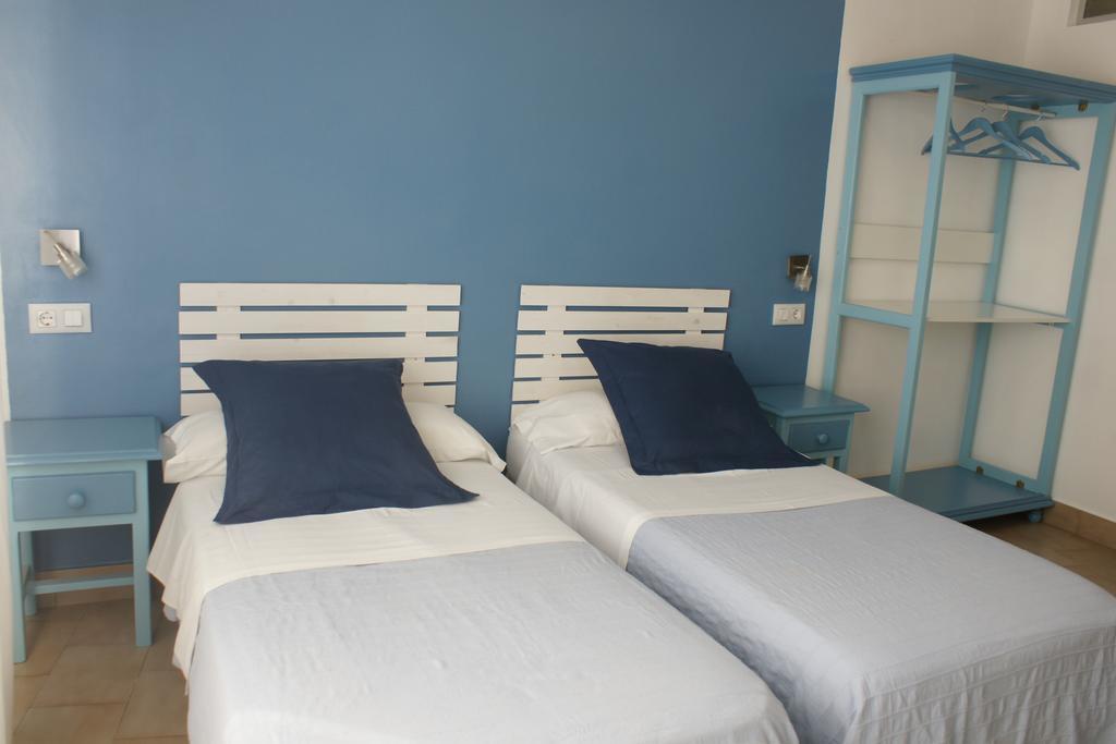 Hostal Puerto Beach Motril Exteriör bild